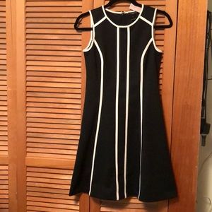 NWT Ann Taylor Black White A-Line Dress Size 0P